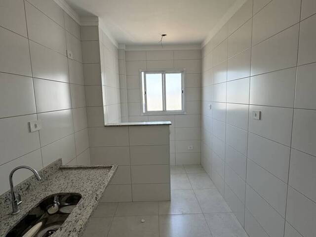 Apartamento para Venda em Praia Grande - 4