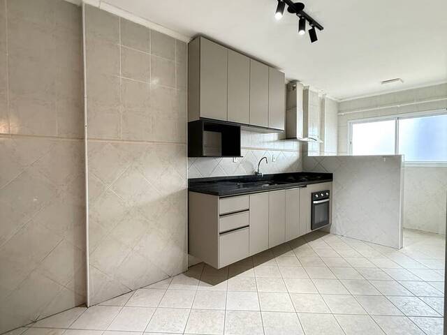 Apartamento para Venda em Praia Grande - 5