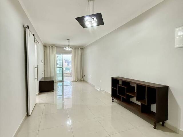 #402 - Apartamento para Venda em Praia Grande - SP