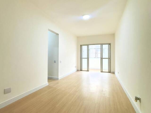 #433 - Apartamento para Venda em Praia Grande - SP