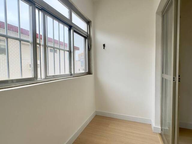 #433 - Apartamento para Venda em Praia Grande - SP