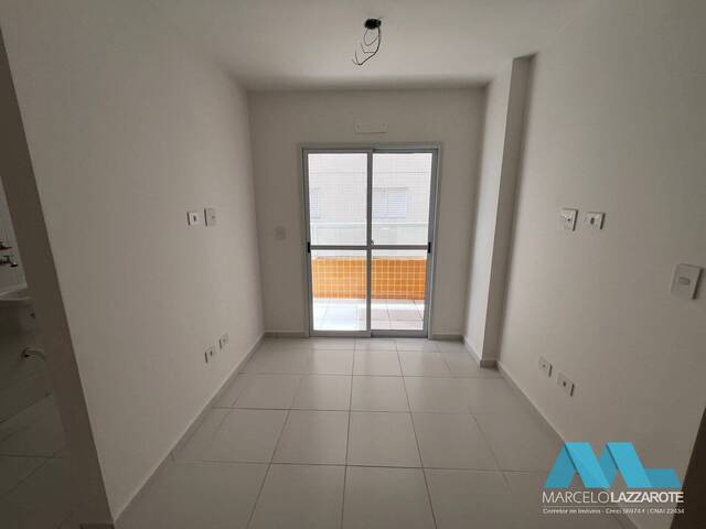 #446 - Apartamento para Venda em Praia Grande - SP