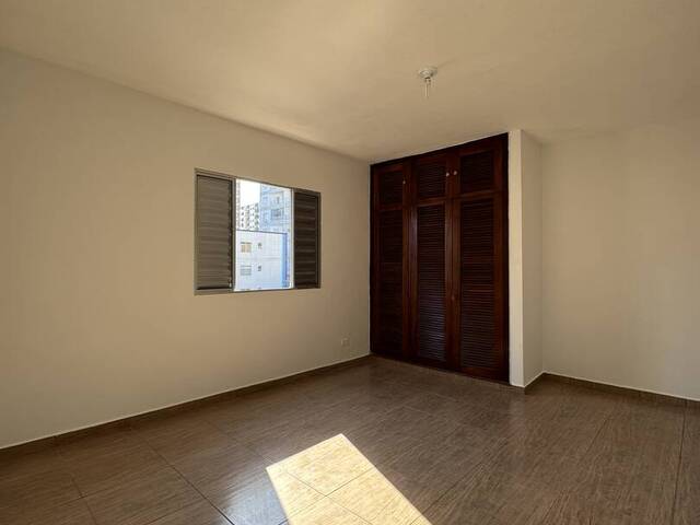 #450 - Kitnet para Venda em Praia Grande - SP