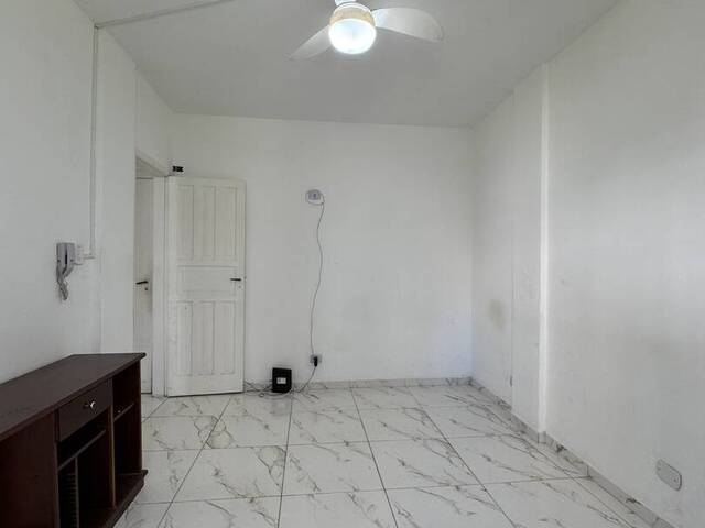 Apartamento para Venda em Praia Grande - 4