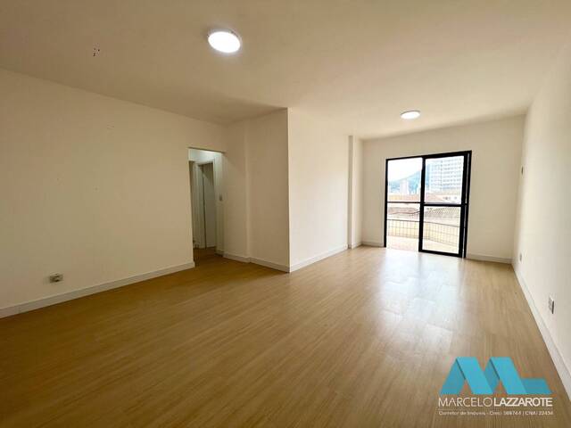 #453 - Apartamento para Venda em Praia Grande - SP