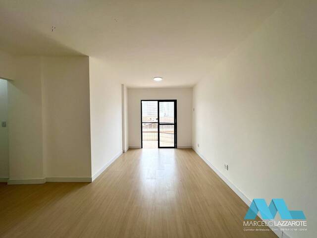 #453 - Apartamento para Venda em Praia Grande - SP