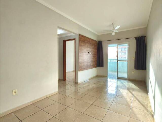 #454 - Apartamento para Venda em Praia Grande - SP