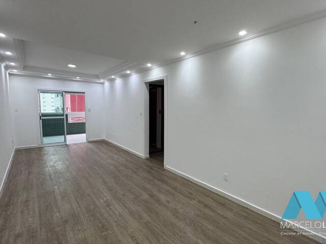 #465 - Apartamento para Venda em Praia Grande - SP