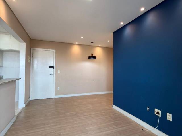 #511 - Apartamento para Venda em Praia Grande - SP