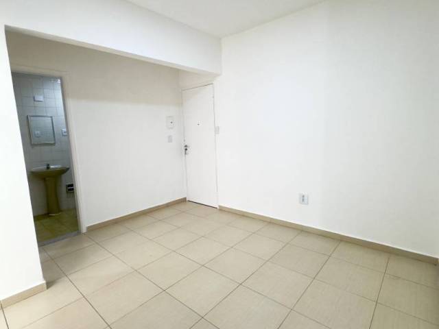 #516 - Apartamento para Venda em Praia Grande - SP