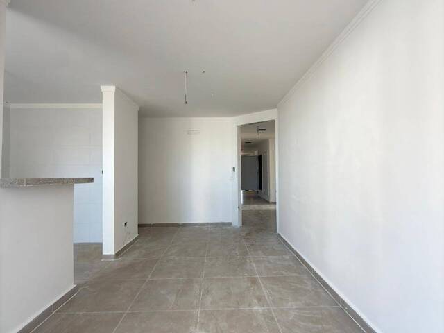 #542 - Apartamento para Venda em Praia Grande - SP