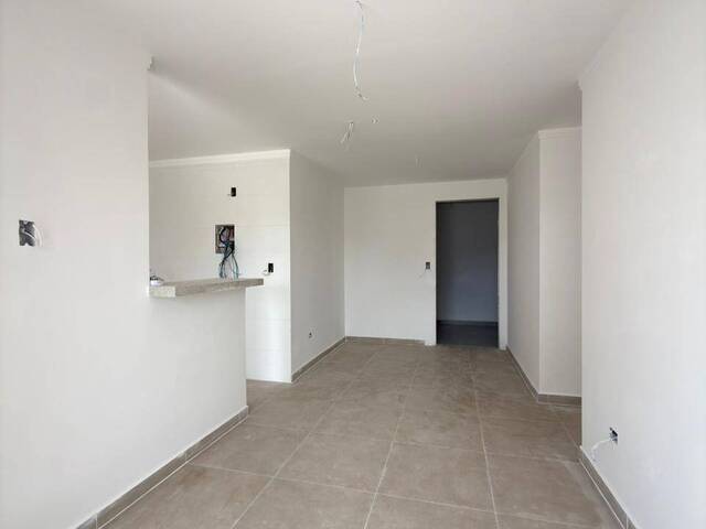 #543 - Apartamento para Venda em Praia Grande - SP