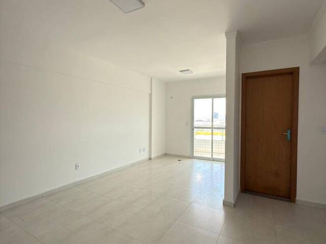 #544 - Apartamento para Venda em Praia Grande - SP