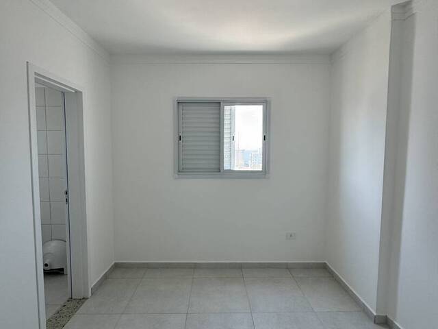 Apartamento para Venda em Praia Grande - 4