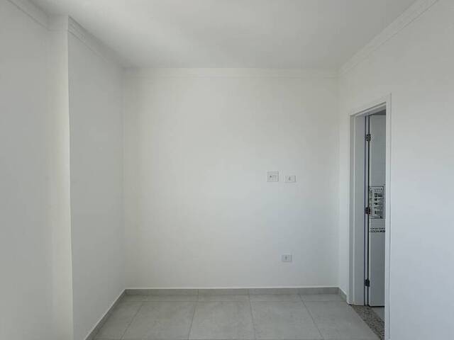 Apartamento para Venda em Praia Grande - 5