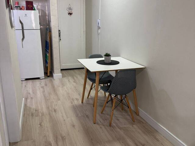 #552 - Apartamento para Venda em Praia Grande - SP