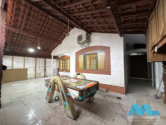 #563 - Casa para Venda em Praia Grande - SP