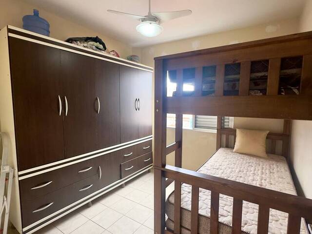 #569 - Apartamento para Venda em Praia Grande - SP