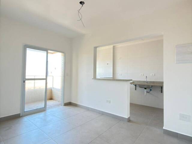 #576 - Apartamento para Venda em Praia Grande - SP