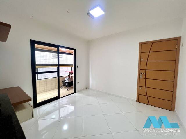 #588 - Apartamento para Venda em Praia Grande - SP