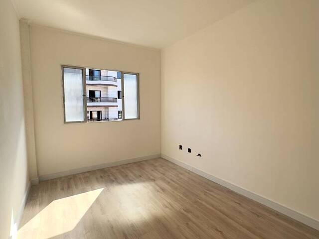 Venda em Boqueirão - Praia Grande