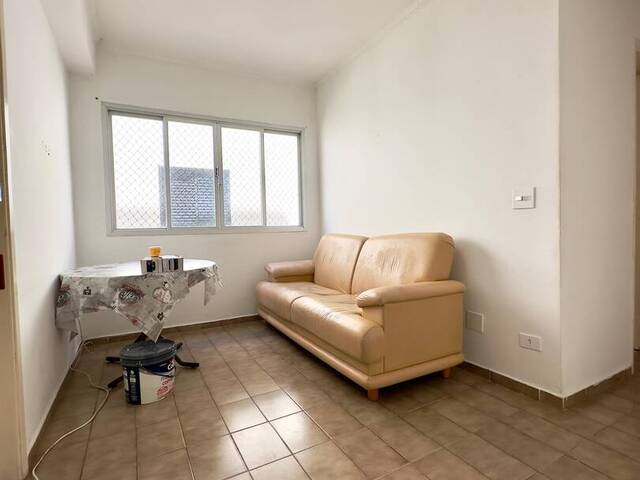 #590 - Apartamento para Venda em Praia Grande - SP