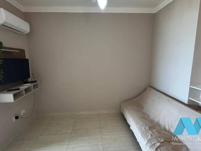 #593 - Apartamento para Venda em Praia Grande - SP