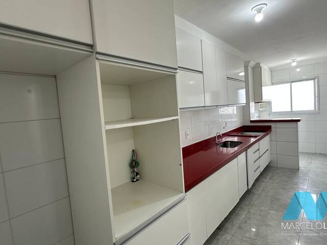 Apartamento para Venda em Praia Grande - 5