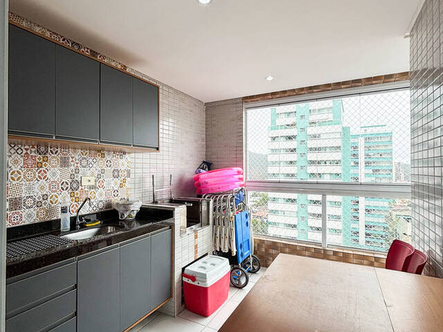 #599 - Apartamento para Venda em Praia Grande - SP