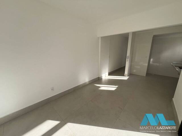 #607 - Apartamento para Venda em Praia Grande - SP