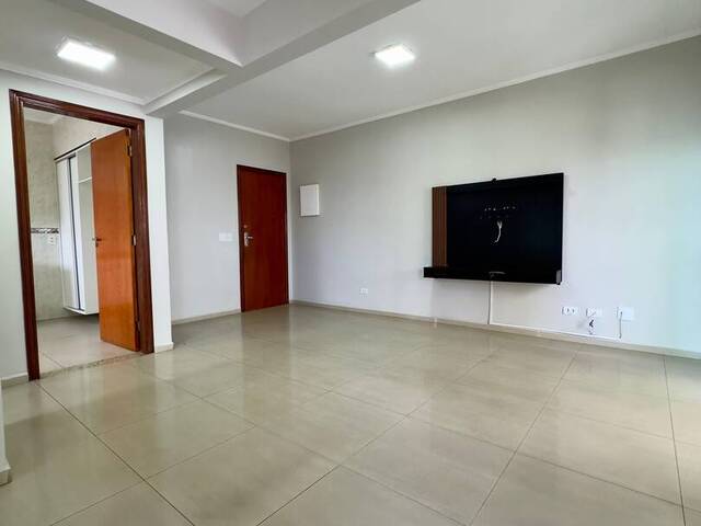 Venda em Guilhermina - Praia Grande