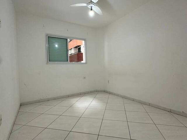 Apartamento para Venda em Praia Grande - 4