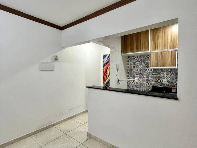 Apartamento para Venda em Praia Grande - 4